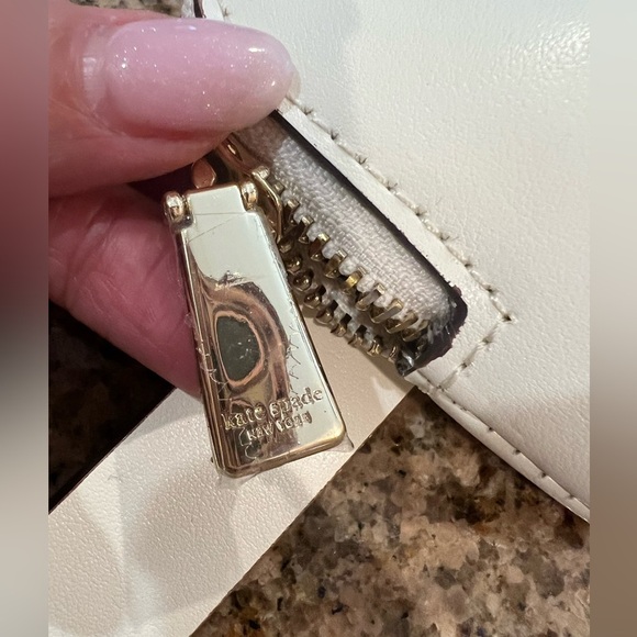 Kate Spade New York saffiano leather zip top belt bag Size L/XL NWT - Picture 6 of 12